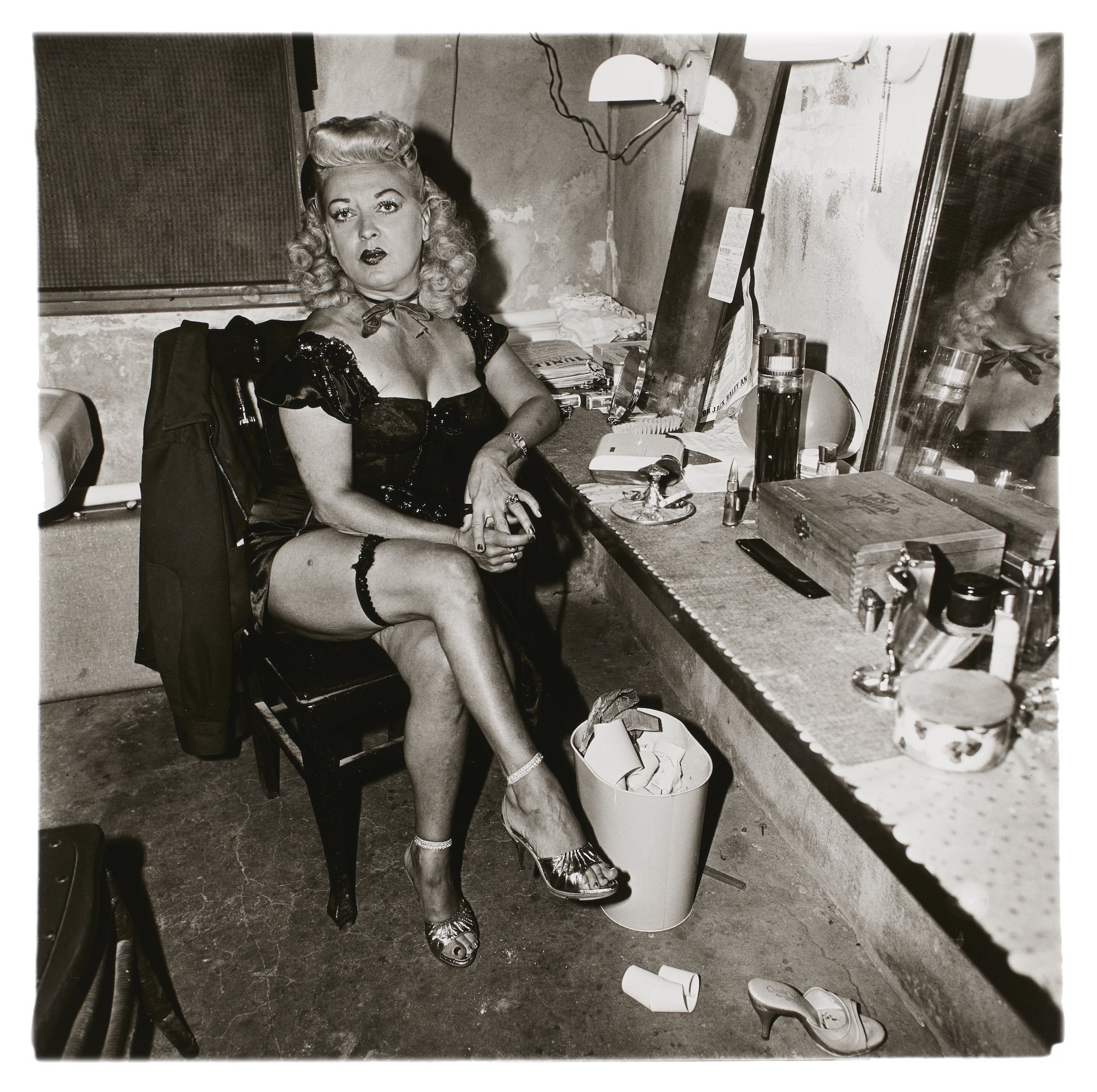 Diane Arbus Diane Arbus: Photographs, 1956–1971 - Artdoc